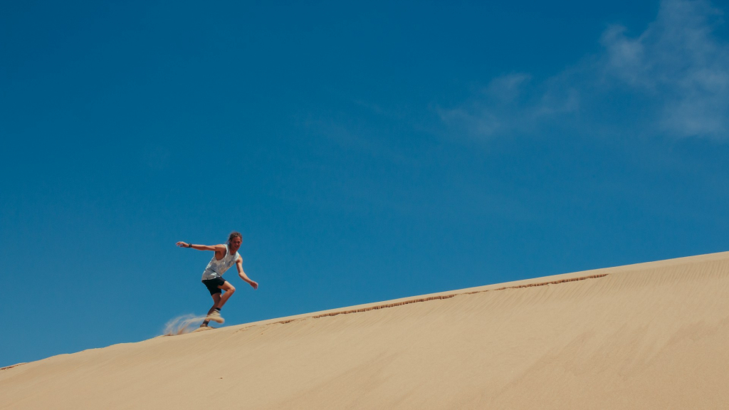 Adrenaline at the Bottom of the Sand